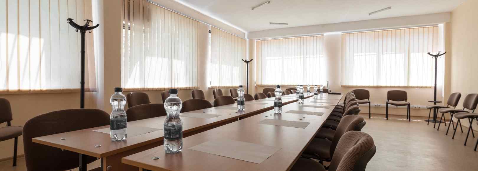 Фотография конференц-зала Аврора