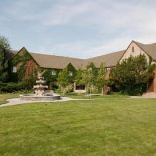 Фотографии гостиницы
Black Swan Inn Luxurious Theme Rooms