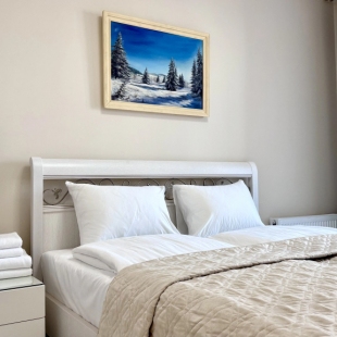 Фотография квартиры Апартаменты уютные ApartMari Пионерский: с видом на море, первая линия с выходом на пляж