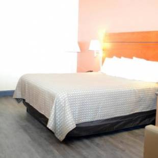 Фотографии мотеля
HomeTown Inn-Ringgold