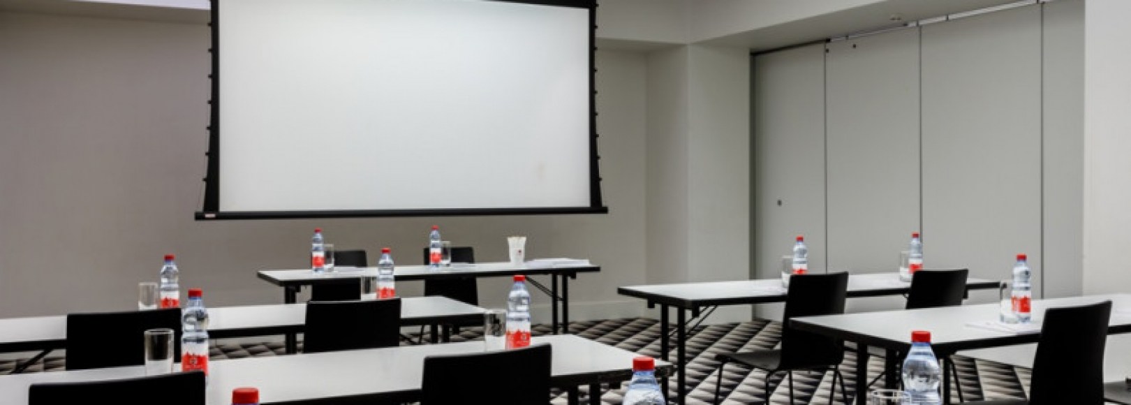 Фотография конференц-зала Кёльн