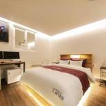 Фотография мотеля Hotel Yeogijoa