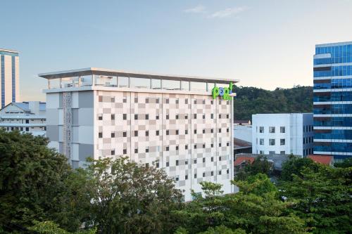 Фотография гостиницы POP! Hotel Pemuda Semarang