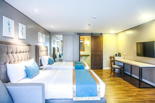 Фотография гостиницы Royale Parc Hotel Tagaytay