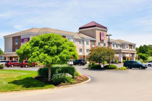 Фотография гостиницы Comfort Suites Mount Vernon