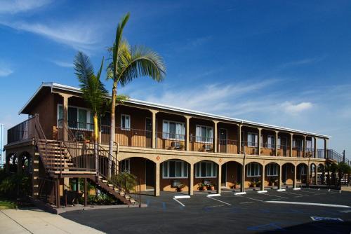 Фотография гостиницы Hi View Inn & Suites