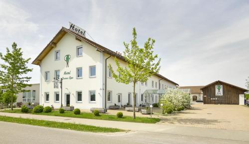 Фотографии гостиницы
Hotel Donau-Ries