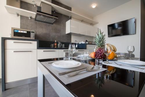 Фотографии апарт отеля
12th Floor