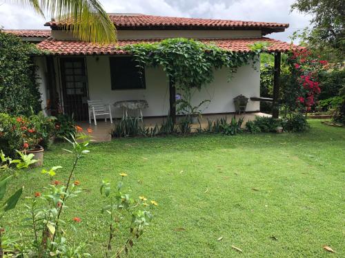 Фотография гостевого дома CASINHA ACONCHEGANTE PRÓXIMO GUARAJUBA