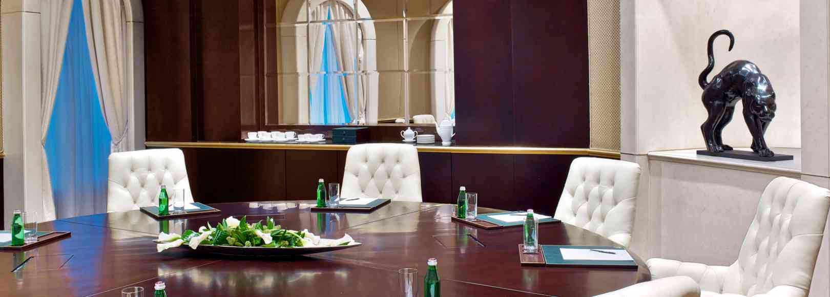 Фотография конференц-зала Малевич