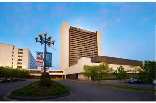 Фотография гостиницы DoubleTree by Hilton Bloomington Minneapolis South