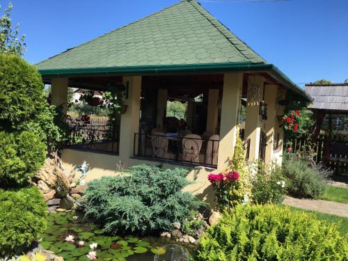 Фотография гостевого дома Casa Moldovan ( Coltisorul meu de rai)