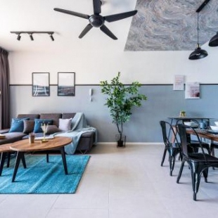 Фотография апарт отеля Geo Bukit Rimau Kota Kemuning 3 Bedrooms Pool View