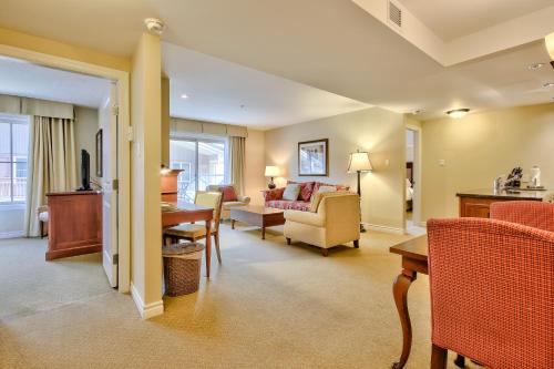 Фотография апарт отеля Residences at the Sun Peaks Grand