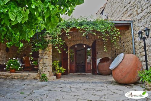 Фотография гостевого дома Apanemia Inn House