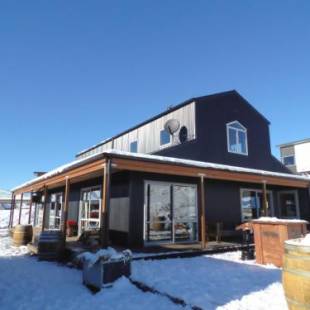 Фотографии гостевого дома
Tractor Shed