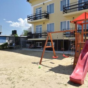 Фотография гостевого дома Море Лета