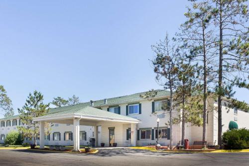 Фотография гостиницы Quality Inn Bemidji