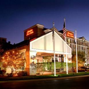 Фотографии гостиницы 
            Hampton Inn & Suites Raleigh/Cary I-40 (PNC Arena)