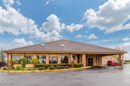 Фотографии гостиницы
Rodeway Inn Coopersville