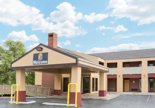 Фотография мотеля Super 8 by Wyndham Kansas City Airport