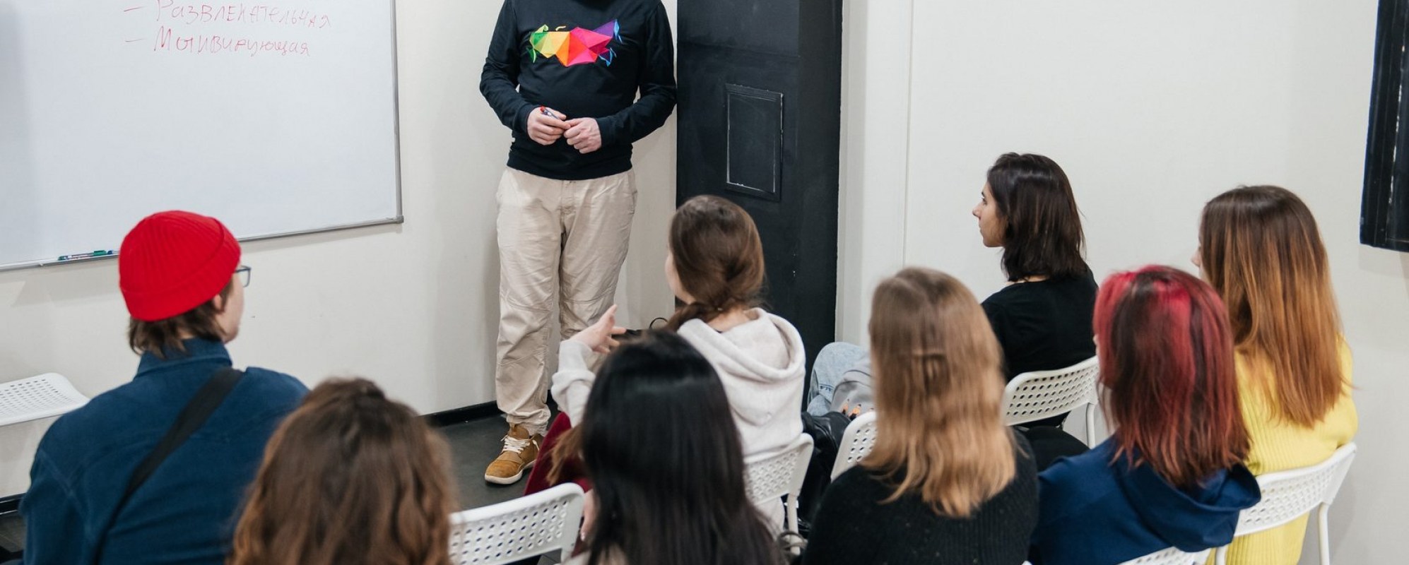 Фотографии конференц-зала Конференц-зал МТЦ Космос