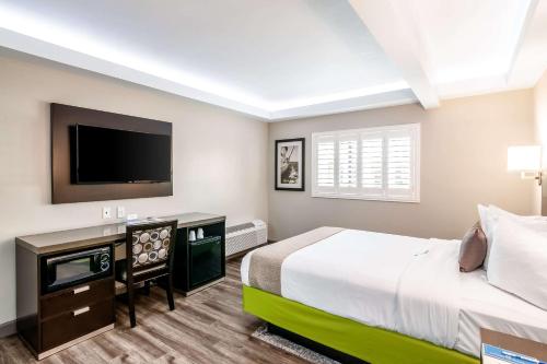 Фотография гостиницы Inn at 50 - Long Beach Convention Center