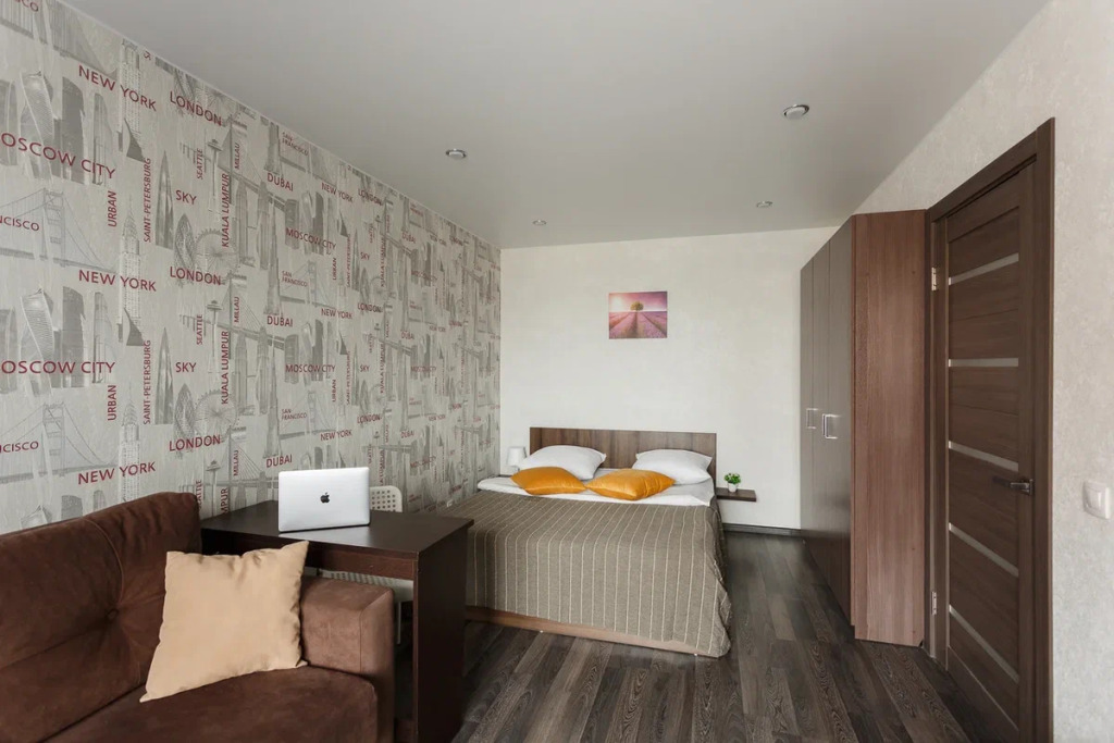 Фотография квартиры Квартира Две Подушки на Гагарина 82а-279