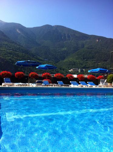 Фотография гостиницы Hotel Pyrénées