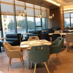 Фотографии гостиницы
Holiday Inn Guiyang City Center, an IHG Hotel