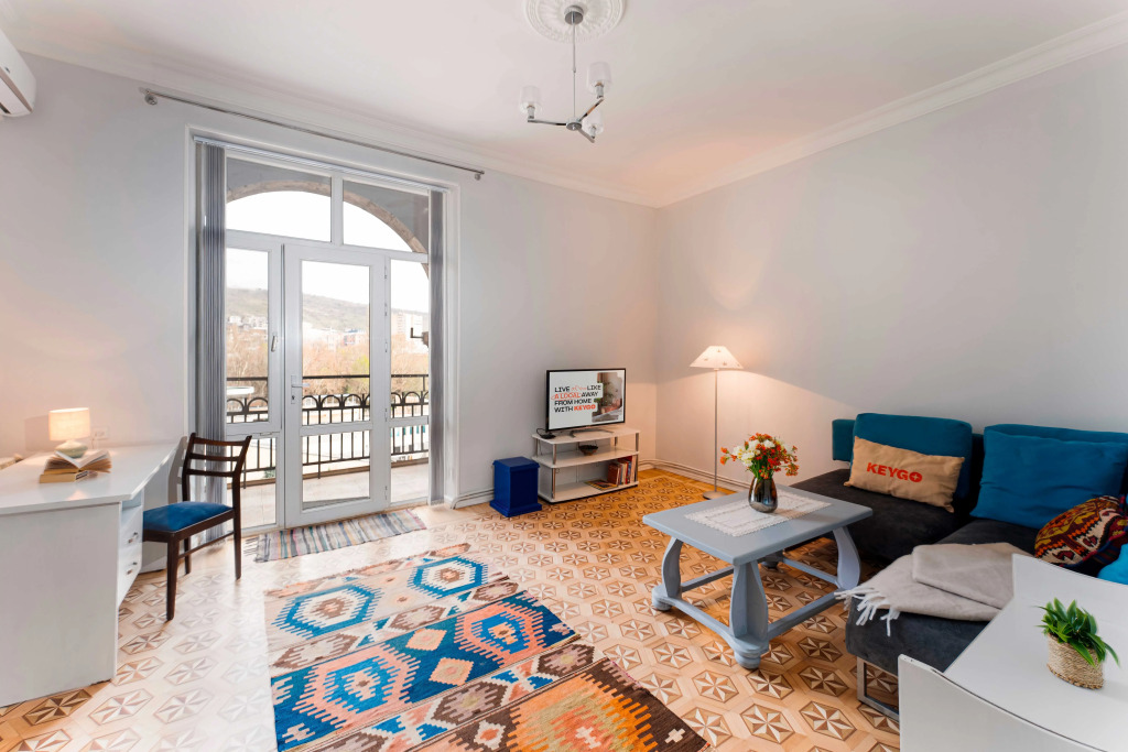 Фотография квартиры Апартаменты KeyGo #0129 ключ к центру Еревана