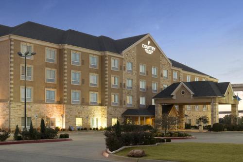 Фотография гостиницы Country Inn & Suites by Radisson, Oklahoma City - Quail Springs, OK