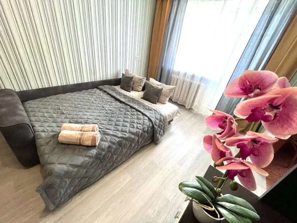 Фотография квартиры Квартира Двухкомнатная в Центре Калуги