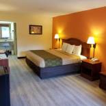 Фотография гостиницы Econo Lodge Inn & Suites Gulfport