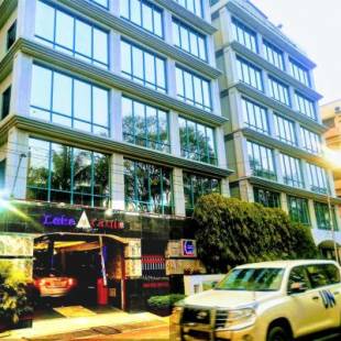 Фотографии гостиницы 
            Hotel Lake Castle