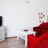 Фотография гостевого дома Apartments with a parking space Novi Vinodolski - 13098