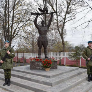 Фотография памятника Памятник Солдат Победы