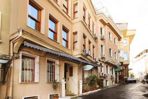 Фотография гостиницы Theodian Hotel