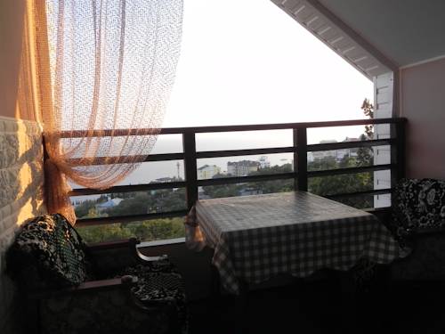 Фотографии гостевого дома
Лесные дворики