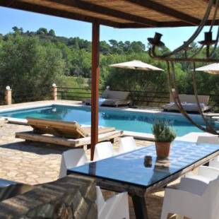 Фотографии гостевого дома
Stylish Mansion in St Llorenc des Cardassar Spain on an Island