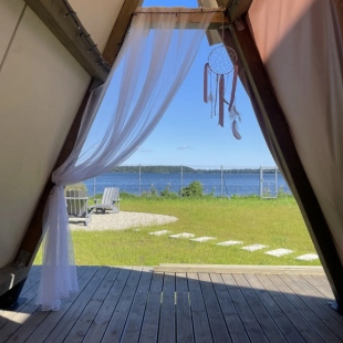 Фотография Коттеджа Частный дом Типи дом у озера