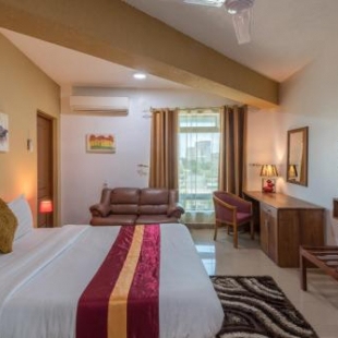 Фотография гостиницы Hotel Raha Tower