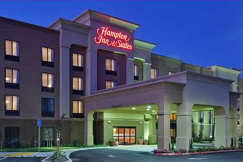 Фотография гостиницы Hampton Inn & Suites Fresno - Northwest
