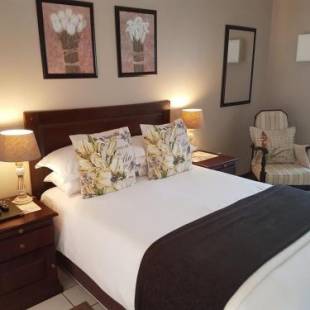 Фотографии мини отеля
Farmhouse Lodge