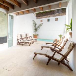 Фотографии гостиницы
Petit Hotel Forn Nou