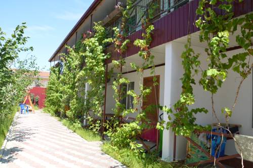 Фотография гостевого дома Дом для отпуска Лето