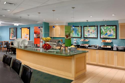 Фотография гостиницы Hampton Inn by Hilton Harrisburg West