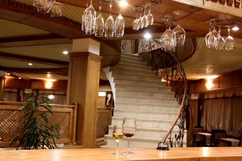 Фотографии мини отеля
Тироль