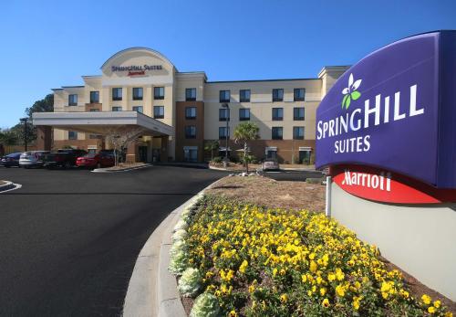 Фотография гостиницы SpringHill Suites by Marriott Charleston North