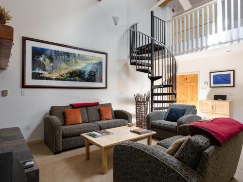 Фотография гостевого дома Squaw Valley Ski Flat